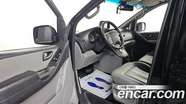 Hyundai Starex 2014 — photo 10