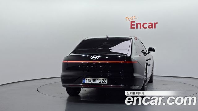 Hyundai Grandeur 2025 — photo 4