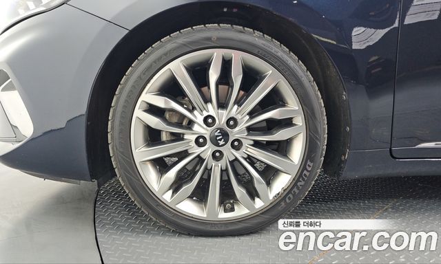 Kia K7 2020 — photo 5