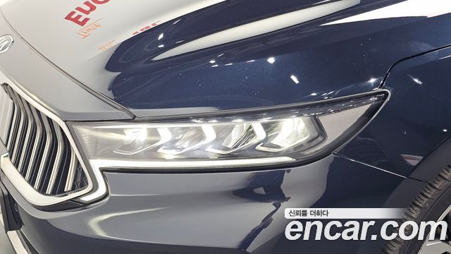 Kia K7 2020 — photo 8