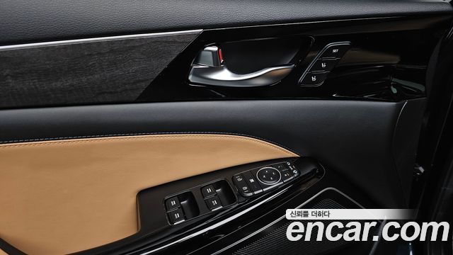 Kia K7 2020 — photo 34