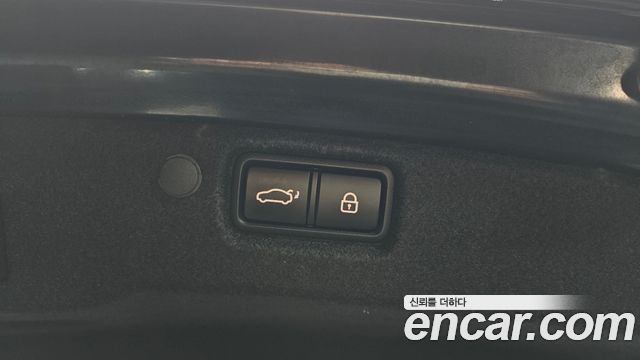 Kia K7 2020 — photo 39