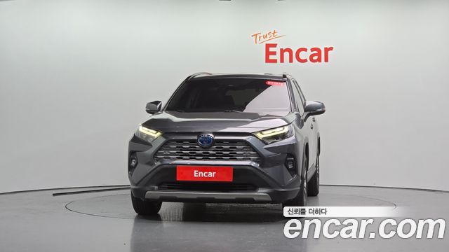 Toyota RAV4 2022 — photo 3