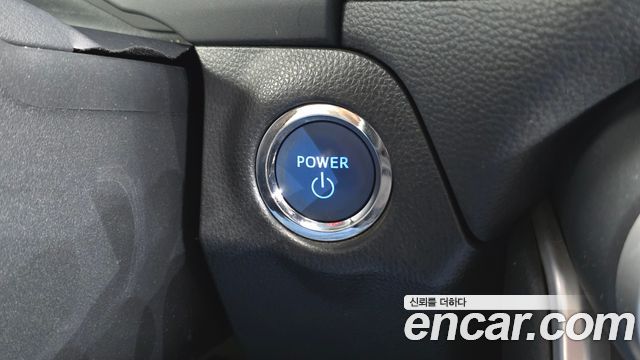 Toyota RAV4 2022 — photo 25