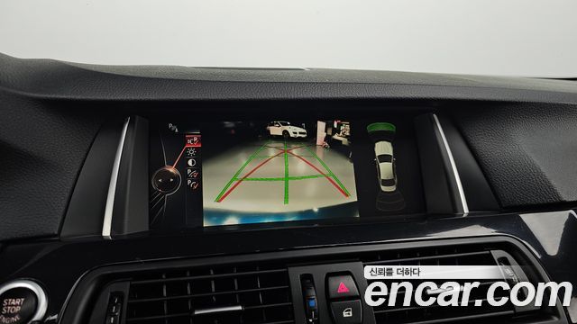 BMW 5-Series 2015 — photo 21