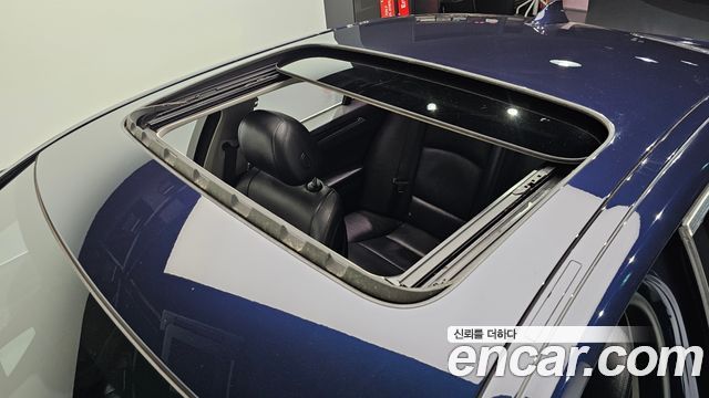 BMW 5-Series 2015 — photo 25