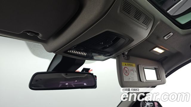 BMW 5-Series 2015 — photo 33