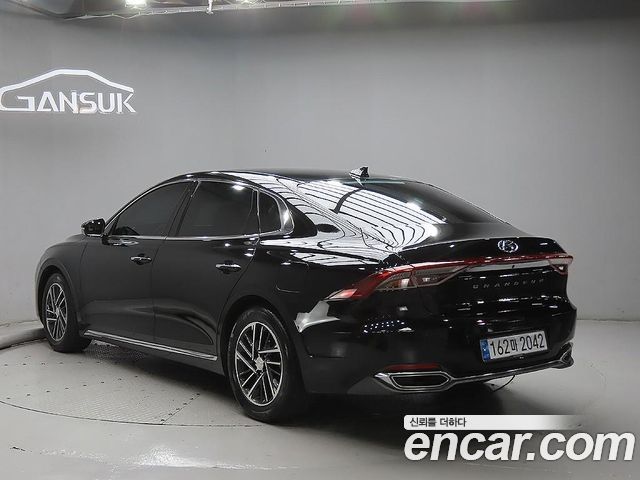 Hyundai Grandeur 2021 — photo 2