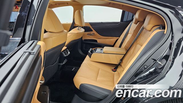 Lexus ES 2026 — photo 18