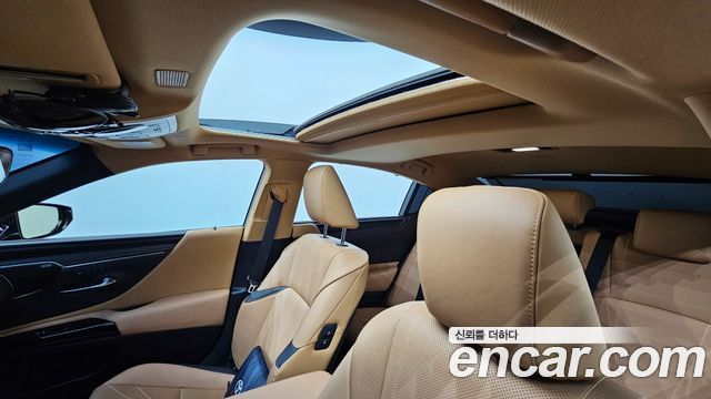 Lexus ES 2026 — photo 24