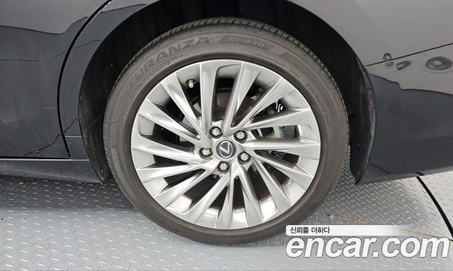 Lexus ES 2026 — photo 7
