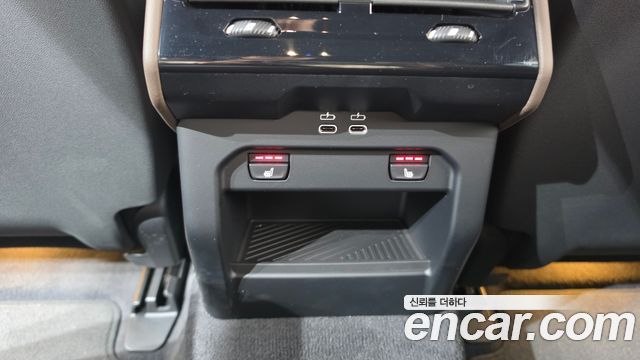 BMW 5-Series 2024 — photo 20