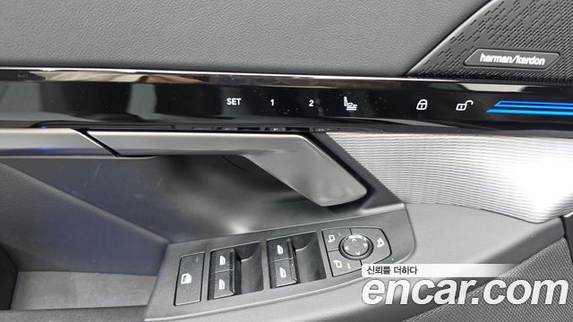 BMW 5-Series 2024 — photo 23