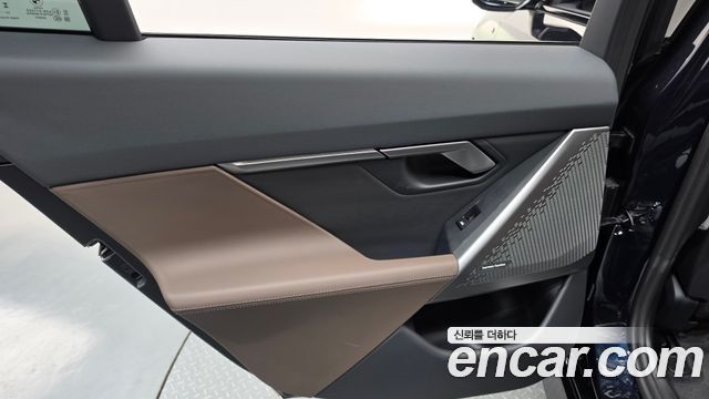 BMW 5-Series 2024 — photo 26