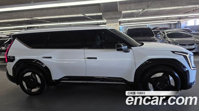 Kia EV9 2024 — photo 8