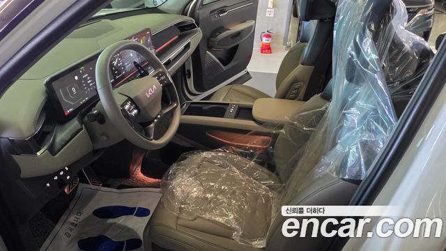 Kia EV9 2024 — photo 9