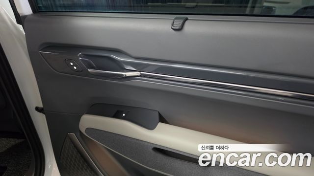 Kia EV9 2024 — photo 16