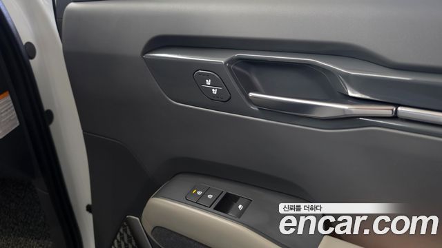Kia EV9 2024 — photo 18