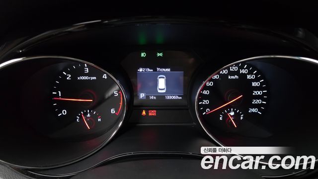 Kia Canival 2019 — photo 11