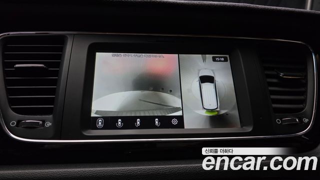 Kia Canival 2019 — photo 21