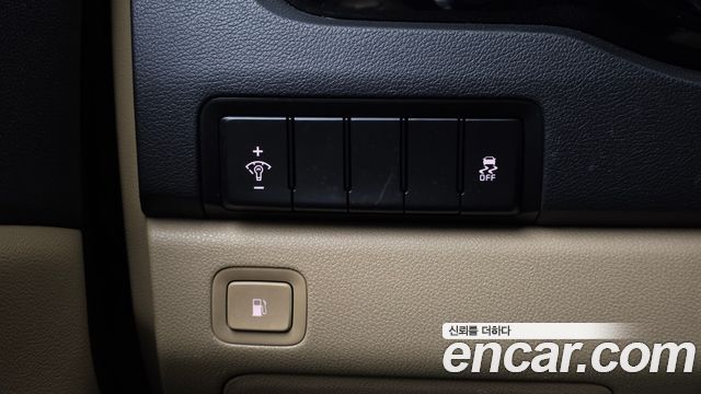 Kia Canival 2019 — photo 25