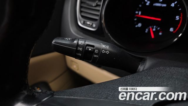 Kia Canival 2019 — photo 26