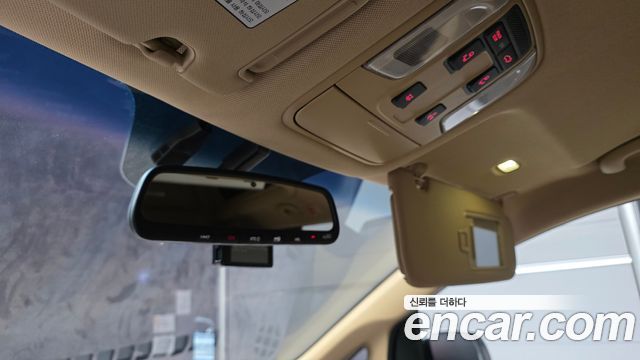 Kia Canival 2019 — photo 30