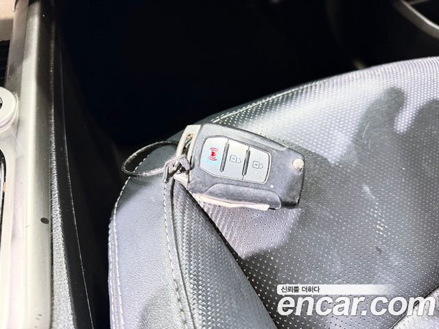 KG Mobility TIBOLI 2016 — photo 14