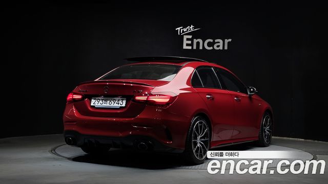 Mercedes-Benz A-Class 2024 — photo 2
