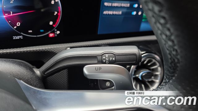 Mercedes-Benz A-Class 2024 — photo 12