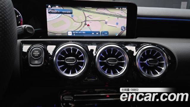 Mercedes-Benz A-Class 2024 — photo 21