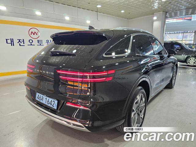 Genesis GV70 2022 — photo 4