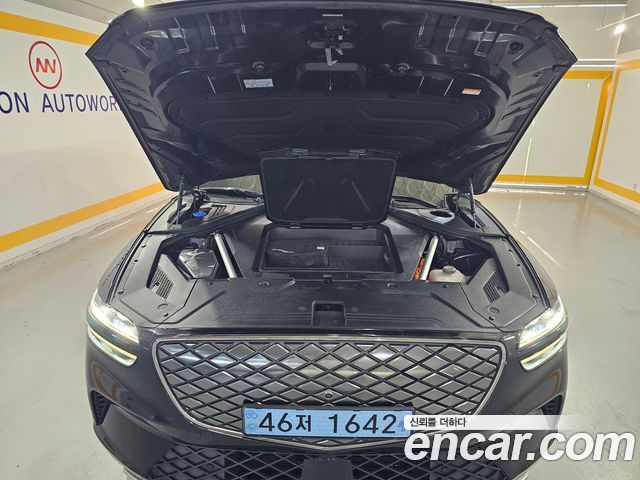 Genesis GV70 2022 — photo 6
