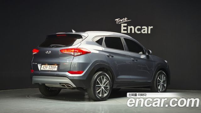 Hyundai Tucson 2017 — photo 2