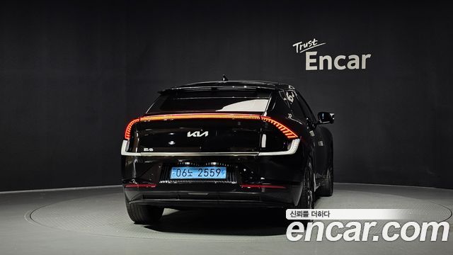 Kia EV6 2023 — photo 4