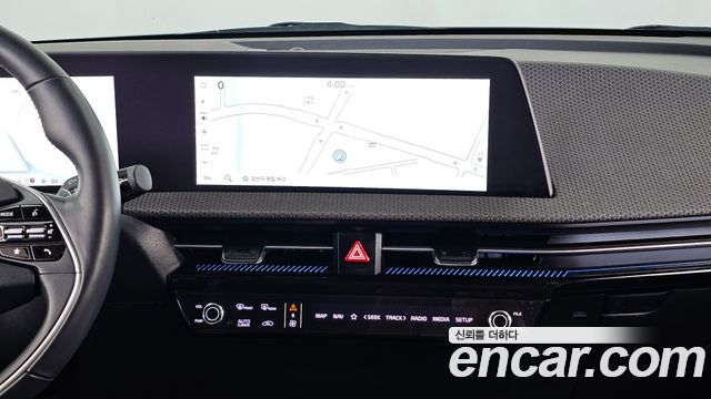 Kia EV6 2023 — photo 14