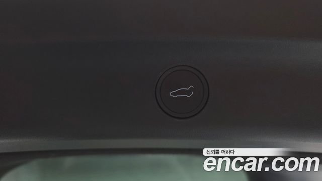 Tesla Model Y 2022 — photo 33