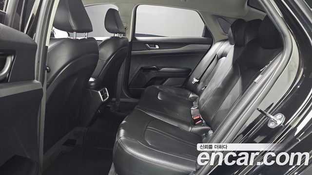 Kia K5 2023 — photo 18