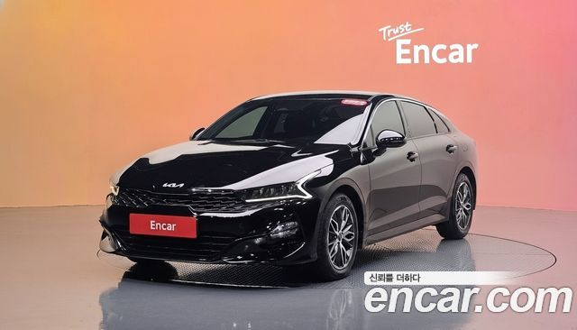 Kia K5 2023 — photo 1