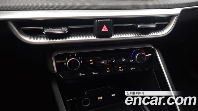 Kia K5 2023 — photo 27