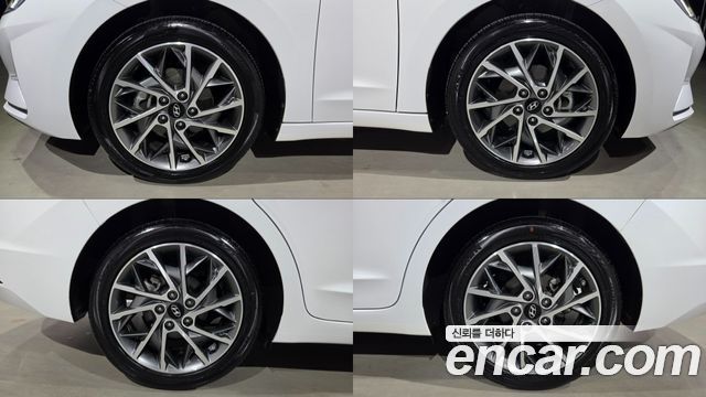Hyundai AVANTE 2020 — photo 19