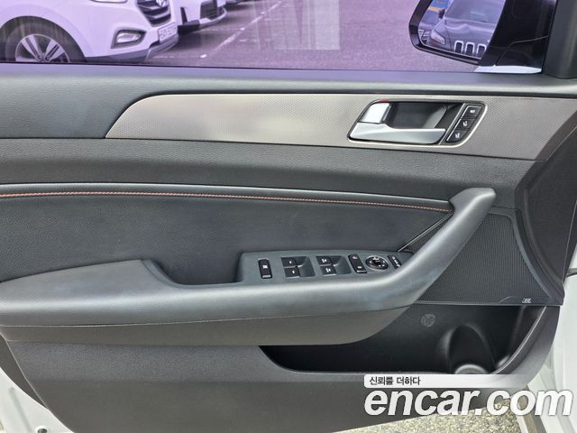 Hyundai Sonata 2017 — photo 17