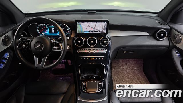 Mercedes-Benz GLC-Class 2020 — photo 10