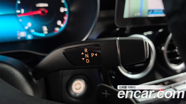 Mercedes-Benz GLC-Class 2020 — photo 12