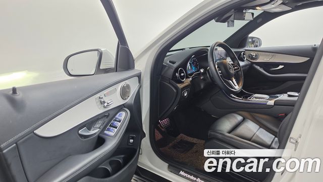 Mercedes-Benz GLC-Class 2020 — photo 13
