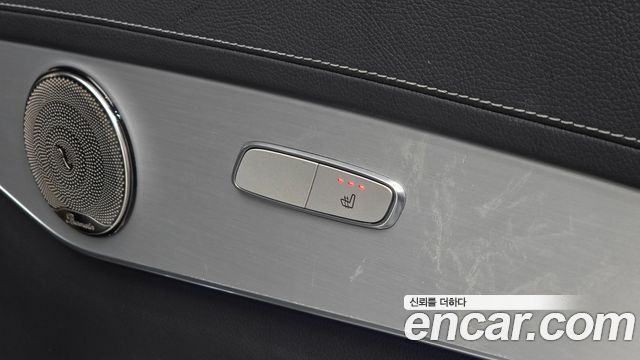 Mercedes-Benz GLC-Class 2020 — photo 26