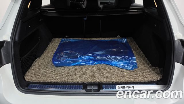 Mercedes-Benz GLC-Class 2020 — photo 27