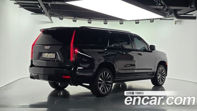 Cadillac Escalade 2021 — photo 2