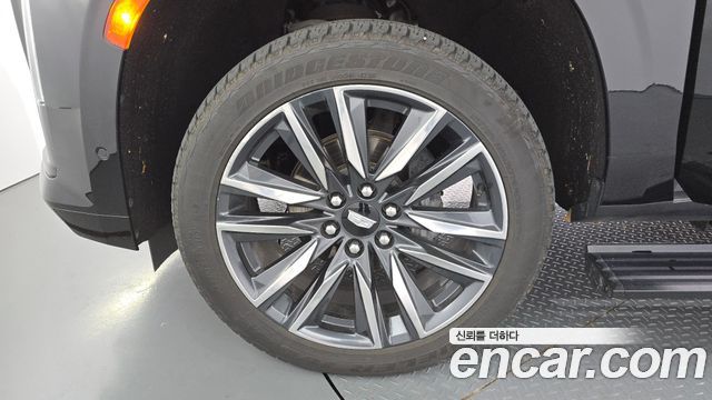 Cadillac Escalade 2021 — photo 5