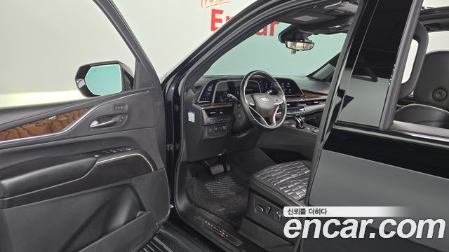 Cadillac Escalade 2021 — photo 10